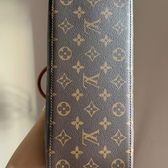 Louis Vuitton bag - Picture 13 of 16